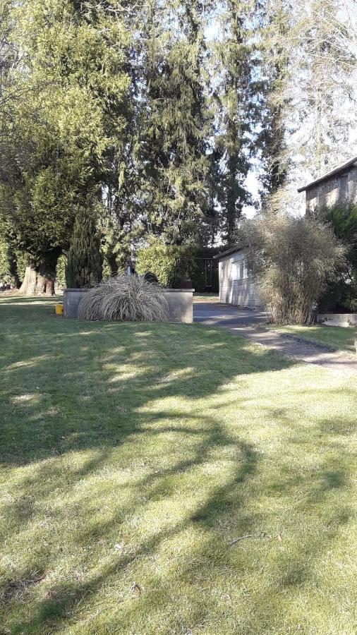 BonneFontaine, Meublés de tourisme Apartamento Rimogne Exterior foto